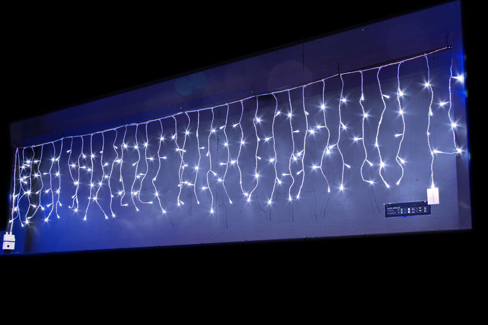 LIGHT CREATIONS Digitaler Lichtvorhang LED 2,8 x 0,5 m