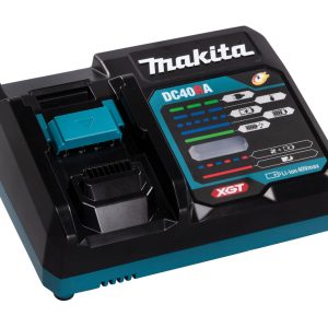 MAKITA 40V Schnell-Ladegerät 8A DC40RA XGT