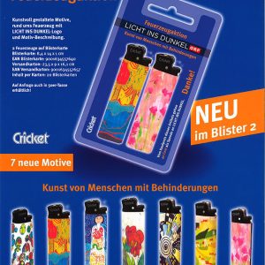 LICHT INS DUNKEL 2 Feuerzeuge auf Blisterkarte