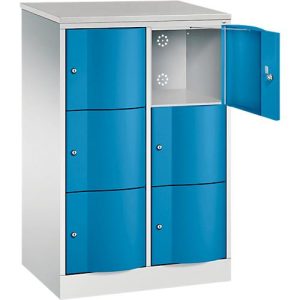 C+P Schließfachschrank Resisto, 2 Abteile, 6 Fächer, B 772 x T 540 x H 1255 mm, Lichtgrau/Enzianblau C+P Schließfachschrank Resisto, 2 Abteile, 6 Fächer, B 772 x T 540 x H 1255 mm, Lichtgrau/Enzianblau