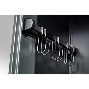 Feuerwehrspind C+P Evolo PRAKTUS, 1 Abteil, mit Sockel, Bodengleiter, B 400 x T 500 x H 1850 mm, RAL 7016 Anthrazitgrau