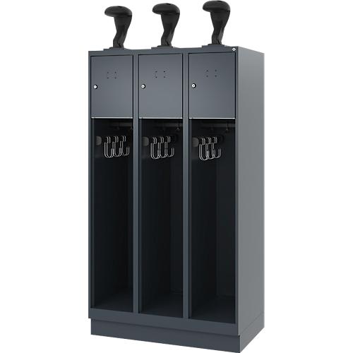 Feuerwehrspind C+P Evolo Youngster, 3 Abteile, mit Helmhalter, mit Sockel, B 900 x T 500 x H 1630 mm, RAL 7016 Anthrazitgrau