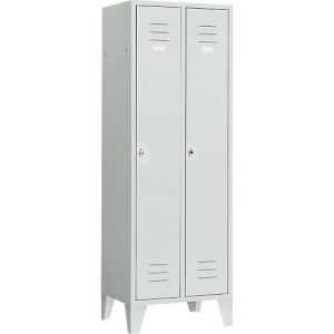 Kleiderspind, 2 Türen, B 600 x H 1800 mm, inkl. Füßen, Drehriegelverschluss, lichtgrau Kleiderspind, 2 Türen, B 600 x H 1800 mm, inkl. Füßen, Drehriegelverschluss, lichtgrau