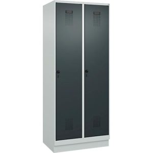 Kleiderspind C+P Evolo Plus, 2 Abteile, 400 mm Abteilbreite, mit Sockel, Anschlag rechts, B 800 x T 500 x H 1950 mm, Drehriegel, lichtgrau/anthrazitgrau Kleiderspind C+P Evolo Plus, 2 Abteile, 400 mm Abteilbreite, mit Sockel, Anschlag rechts, B 800 x T 500 x H 1950 mm, Drehriegel, lichtgrau/anthrazitgrau