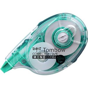 Korrekturroller Tombow MONO, seitliche Abrolltechnik, nachfüllbar, Bandmaße L 16 m x B 4,2 mm, zu 74 % aus Recycling-Kunststoff Korrekturroller Tombow MONO, seitliche Abrolltechnik, nachfüllbar, Bandmaße L 16 m x B 4,2 mm, zu 74 % aus Recycling-Kunststoff
