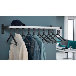 Wandgarderobe, 10 Kleiderbügel, Hutablage Wandgarderobe, 10 Kleiderbügel, Hutablage